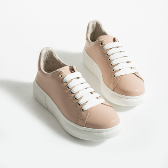 Zapatillas nude casual de piel para mujer | TUASOLEA