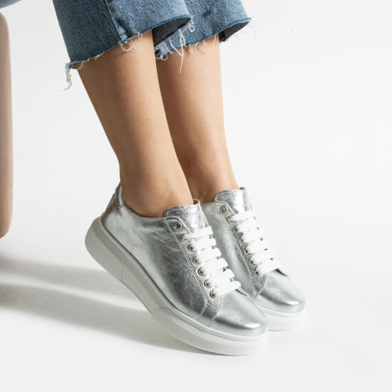 Zapatillas plateadas casual de piel para mujer | TUASOLEA