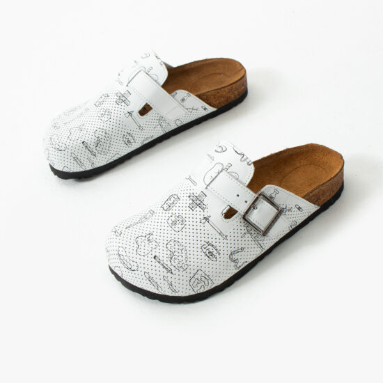 Zuecos sanitarios planos de piel para mujer | TUASOLEA