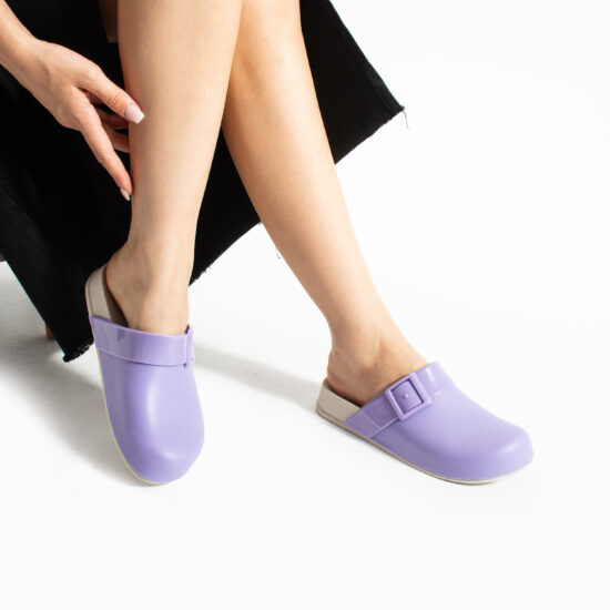 Zuecos de goma mujer cerrados lilas | TUASOLEA