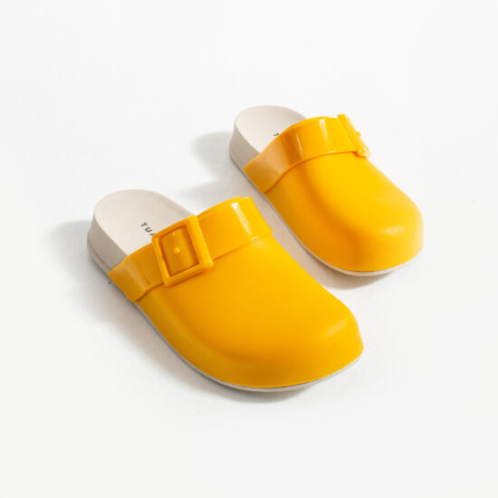 Zuecos de goma mujer cerrados naranjas | TUASOLEA