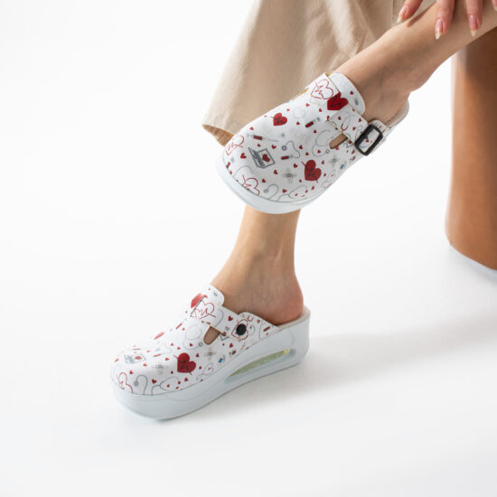 Alternative view of Zuecos sanitarios mujer con plataforma para enfermeras