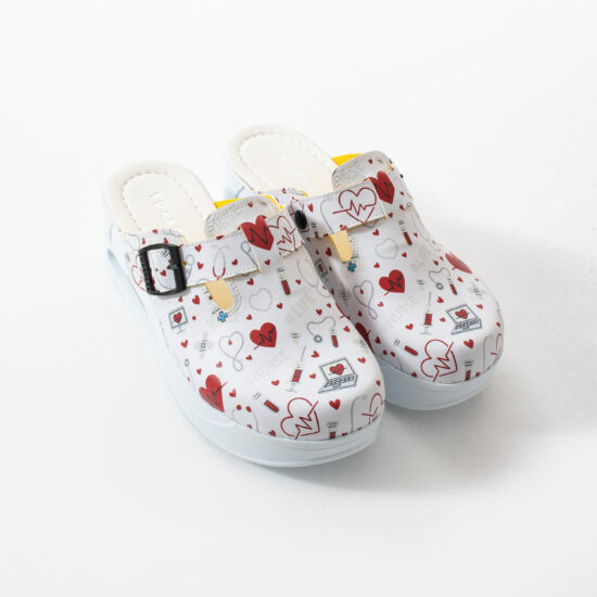 Zuecos sanitarios mujer con plataforma para enfermeras | TUASOLEA