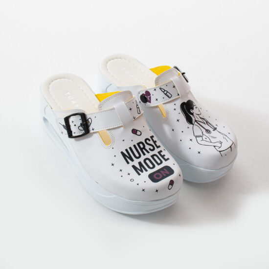 Zuecos sanitarios mujer con plataforma para enfermeras | TUASOLEA