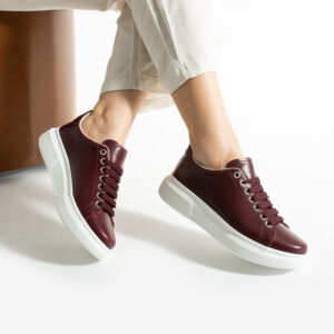 Zapatillas de mujer de piel natural color burdeos Zapatillas mujer