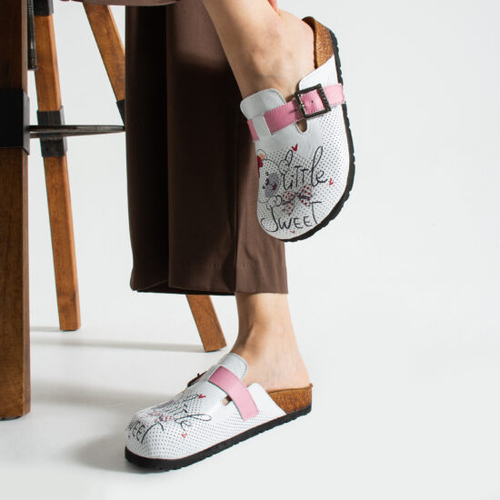 Zuecos planos cómodos para mujer con dibujos de piel natural | TUASOLEA