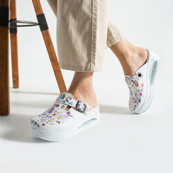 Alternative view of Zuecos de trabajo con plataforma para maestras