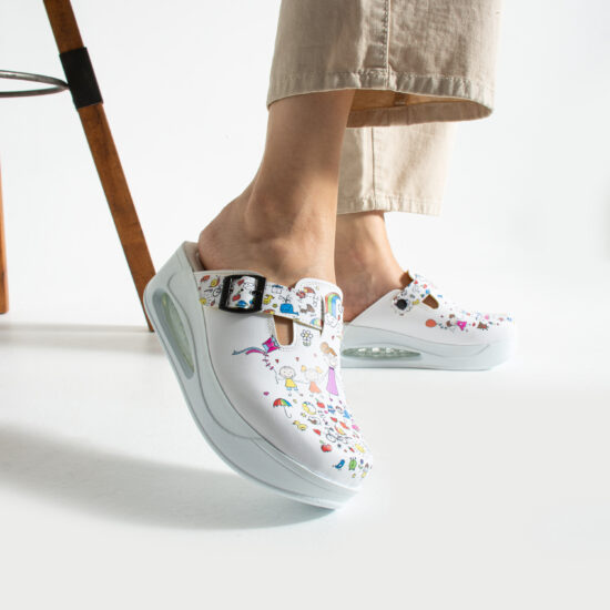 Zuecos de trabajo con plataforma para maestras | TUASOLEA