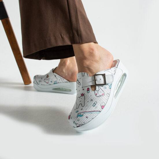 Zuecos de trabajo de piel con plataforma para dentistas | TUASOLEA