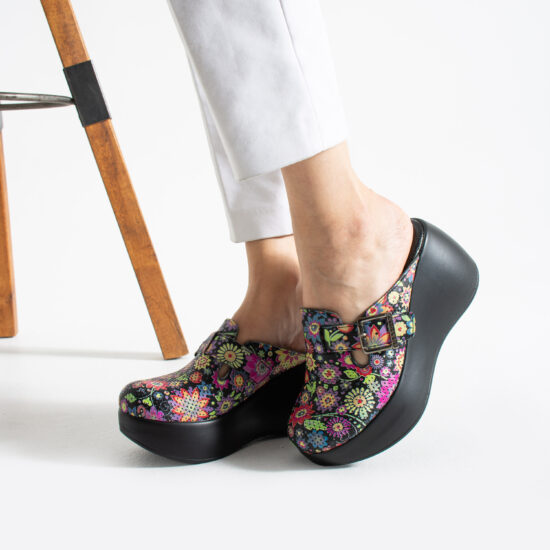 Zuecos estampados de piel con plataforma alta | TUASOLEA