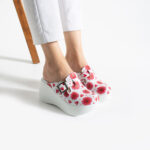 Zuecos estampados de piel con plataforma alta
