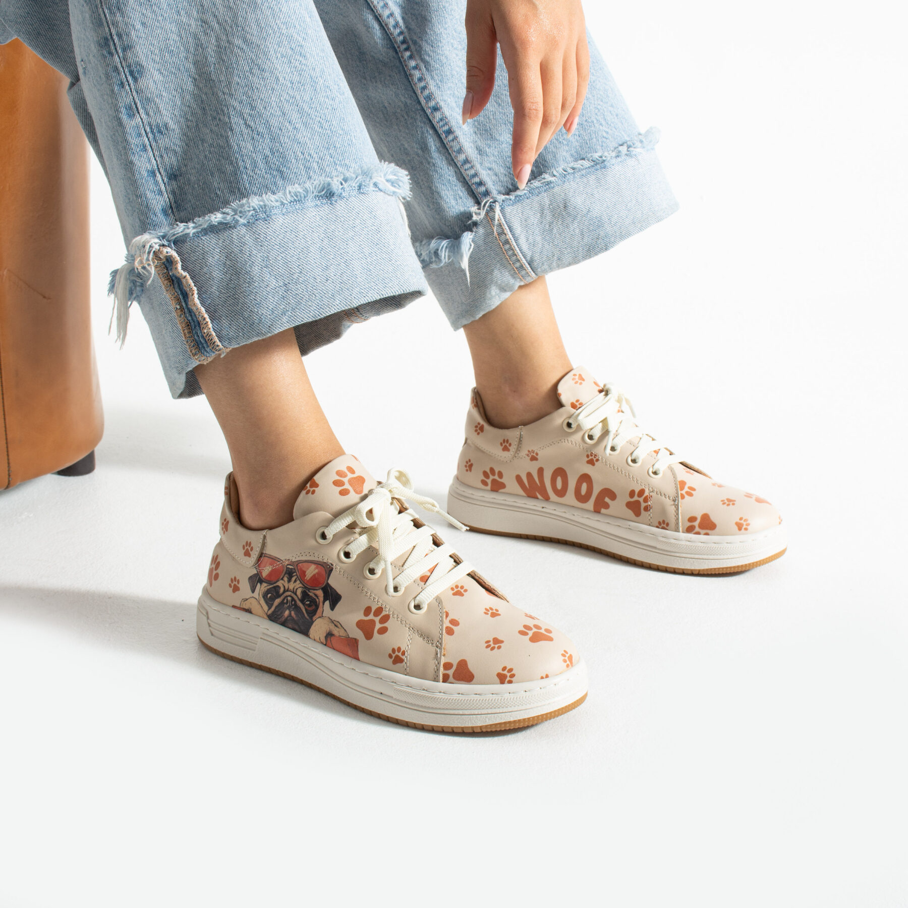 Zapatillas cómodas mujer de piel