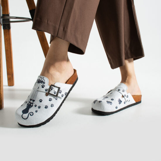 Zuecos planos estampados de piel con hebilla | TUASOLEA