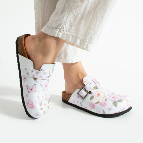 Zuecos planos estampados con hebilla | TUASOLEA