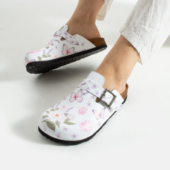 Zuecos planos estampados con hebilla | TUASOLEA