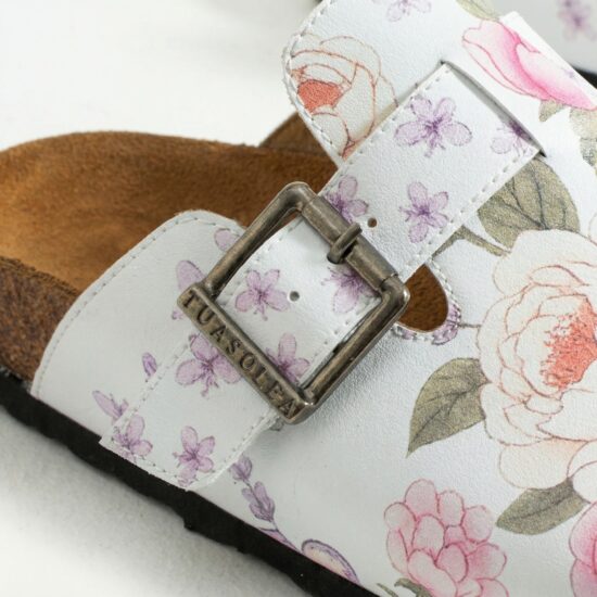 Zuecos planos estampados con hebilla | TUASOLEA