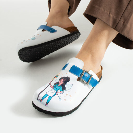 Zuecos planos estampados para camarera de pisos | TUASOLEA