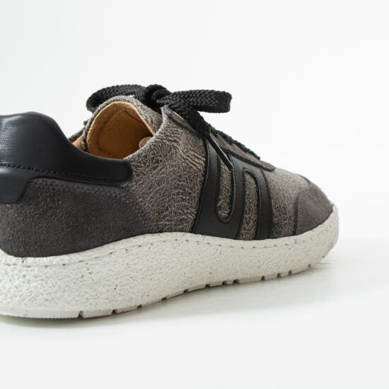 Zapatos barefoot mujer con horma ancha - Graphite | TUASOLEA