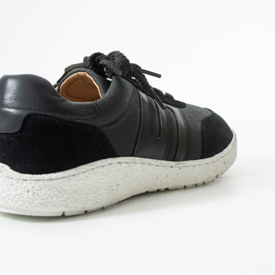 Zapatos barefoot mujer con horma ancha - Onyx | TUASOLEA
