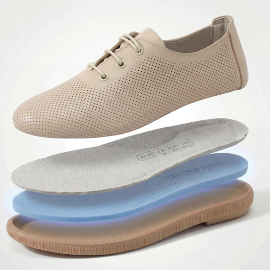 Zapatos cómodos beige de piel para mujer con memory foam - vista superior