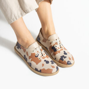 Zapatos cómodos con estampado camuflaje de piel para mujer con memory foam