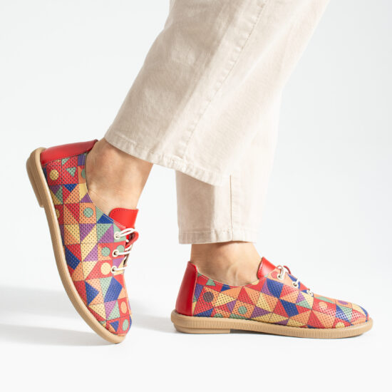 Zapatos cómodos de piel para mujer con memory foam y estampado geométrico - Естествена кожа