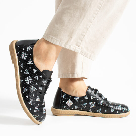 Zapatos cómodos de piel negros para mujer con memory foam - Естествена кожа