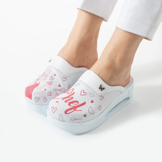 Zuecos de trabajo de piel para mujer con plataforma – estampado Chef
