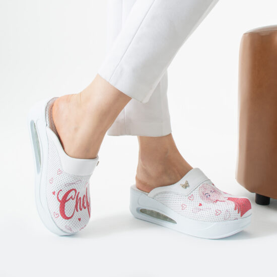Zuecos de trabajo de piel para mujer con plataforma – estampado Chef — 3