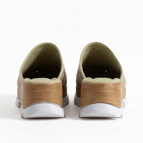 Zuecos verdes de verano con plataforma para mujer - vista superior