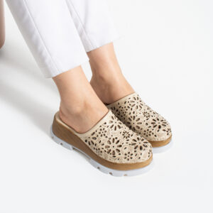 Zuecos beige de verano con plataforma para mujer