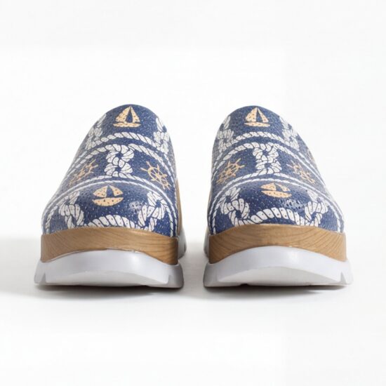 Zuecos azules de verano con plataforma para mujer - vista lateral