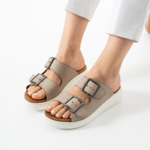 Sandalias de mujer de piel con plantilla extraíble