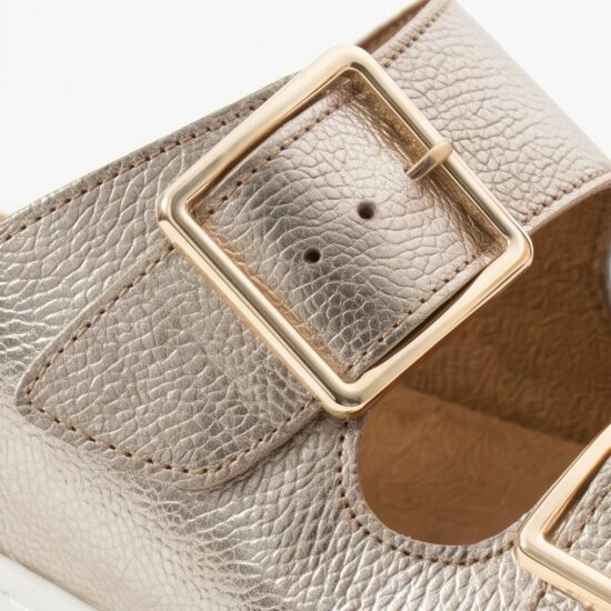 Sandalias de mujer de piel con plantilla extraíble - detalle