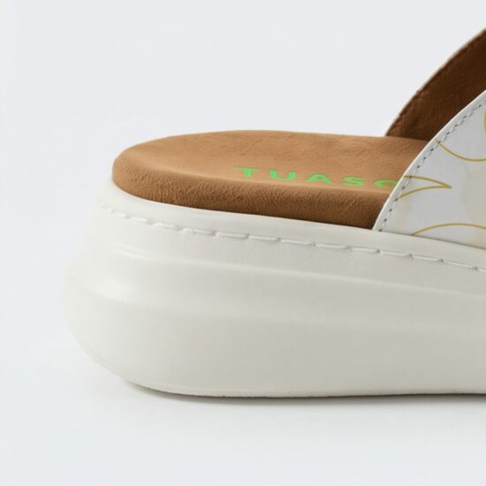 Sandalias de mujer de piel con plantilla extraíble