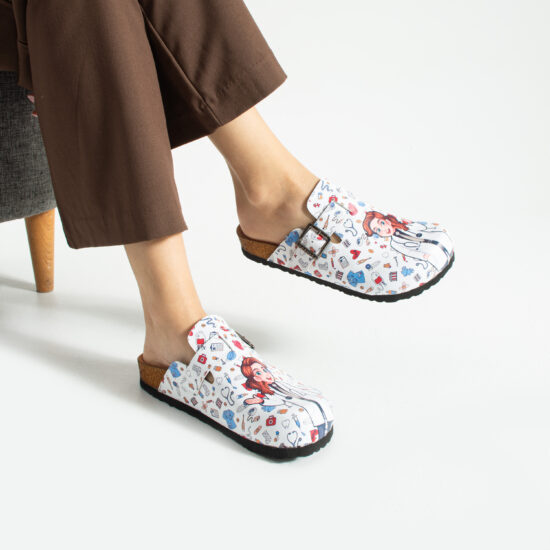 Zuecos planos estampados para enfermera — 4