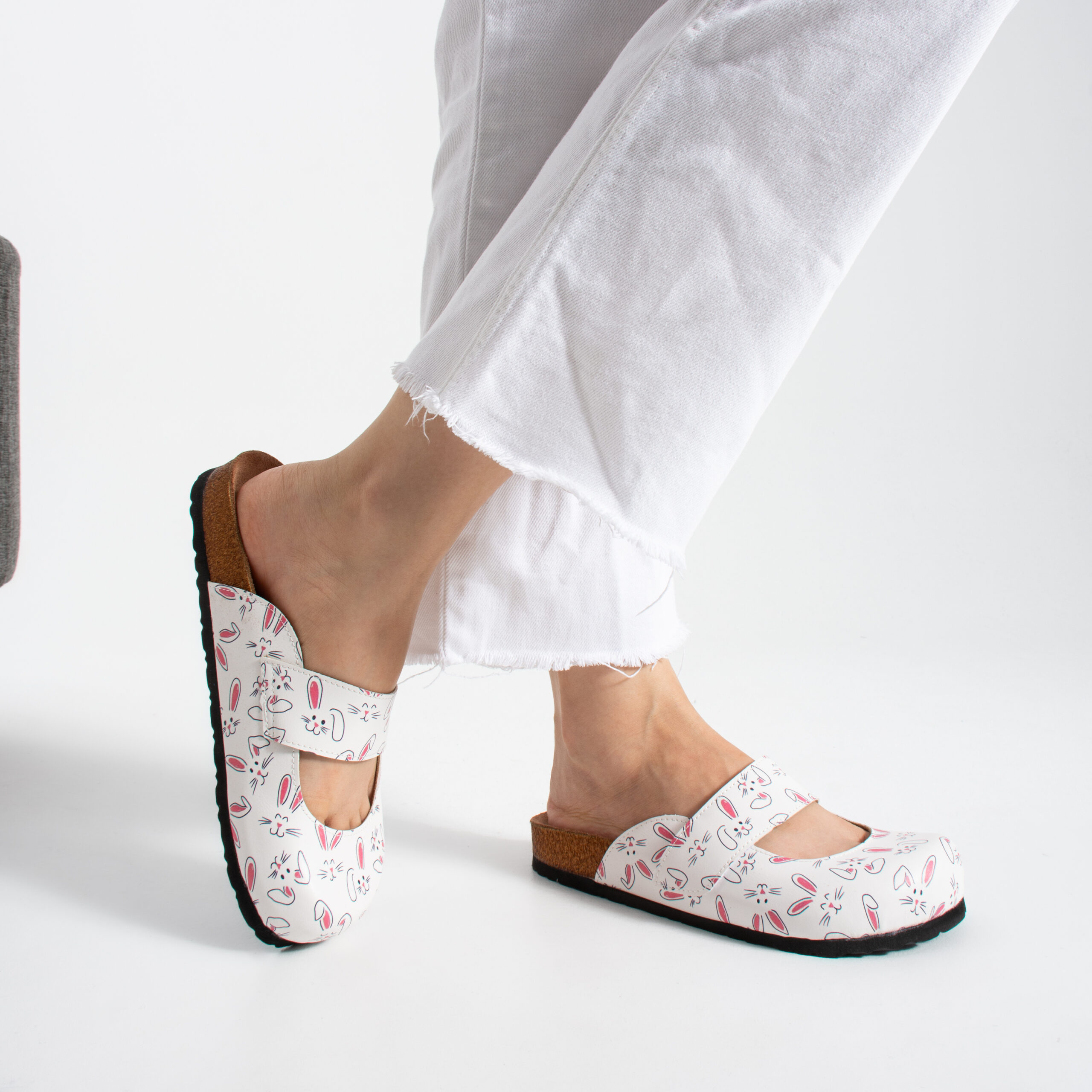 Zuecos planos estampados Zuecos de mujer Шарени 3 Zuecos planos estampados — 3
