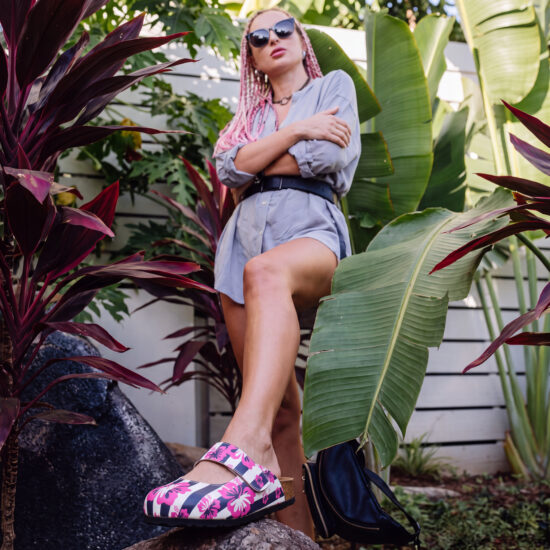 Zuecos planos estampados — 2