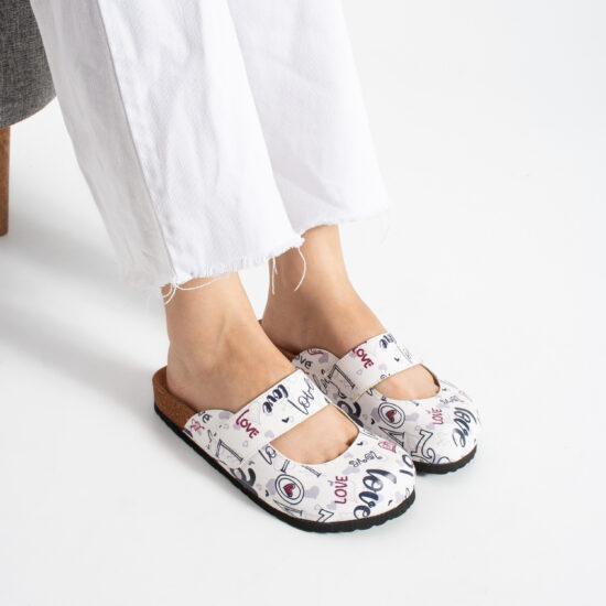 Zuecos planos estampados
