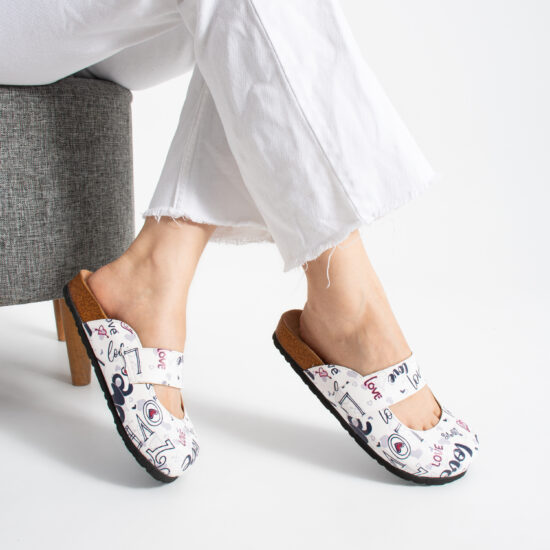 Zuecos planos estampados — 4