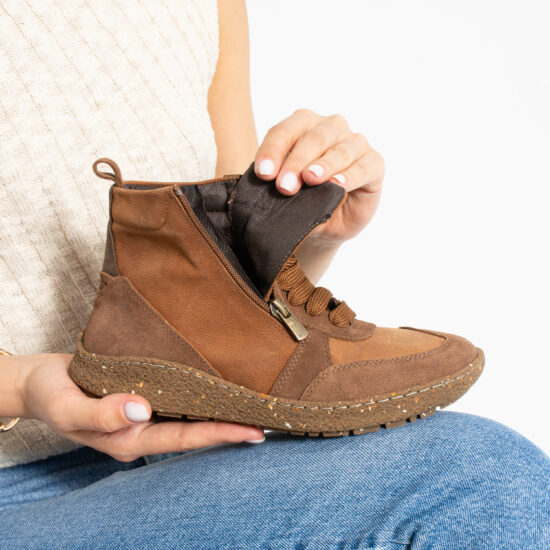Botines barefoot para mujer de piel natural con horma ancha - vista lateral