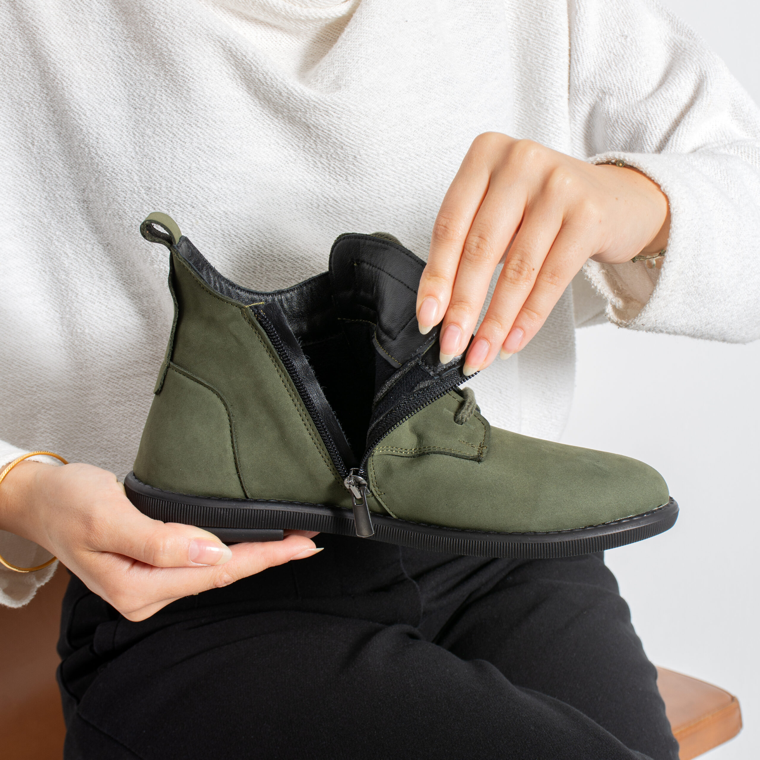 Botines de mujer de nobuk con espuma viscoelástica Botines de mujer 6 Botines de mujer de nobuk con espuma viscoelástica - vista lateral