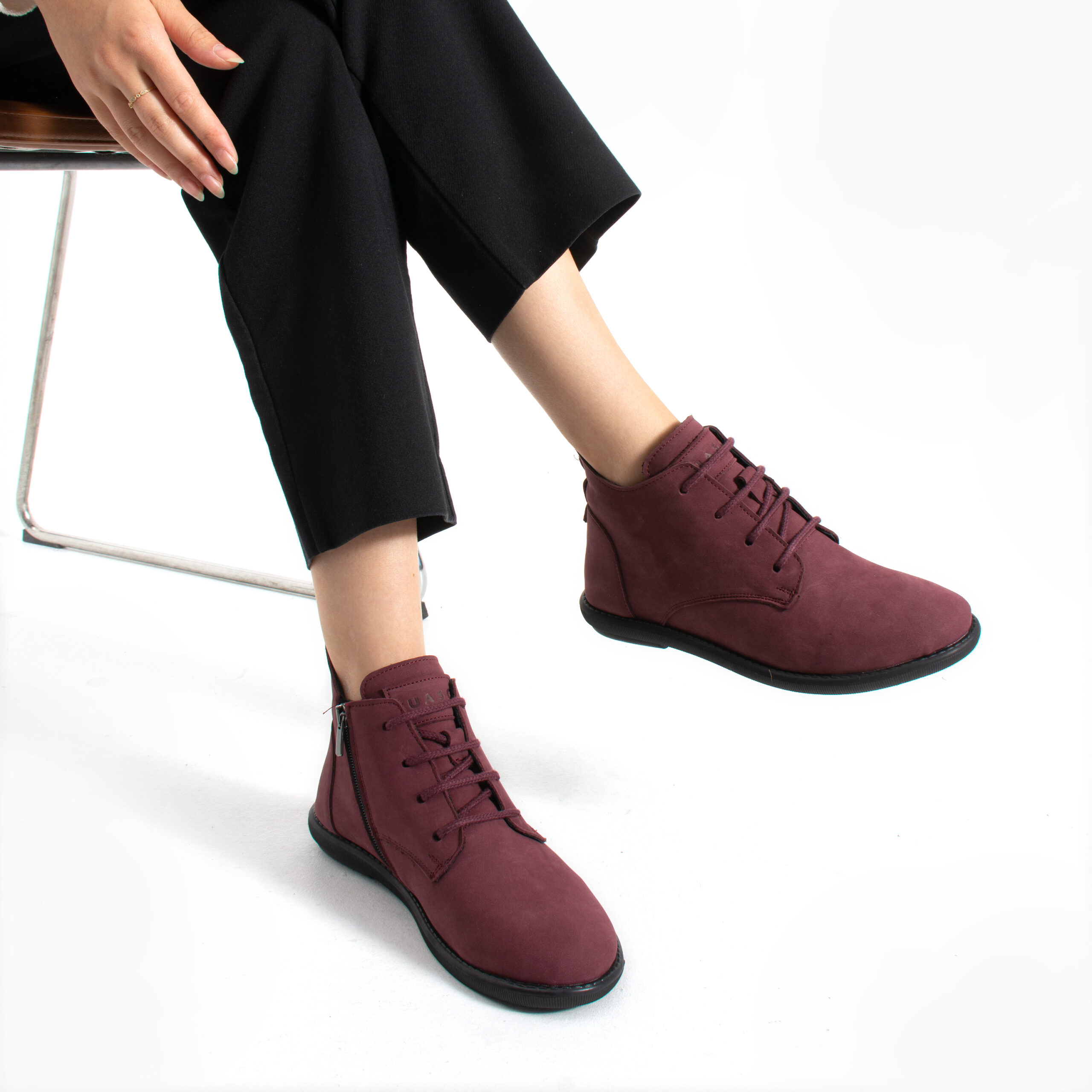 Botines de mujer de nobuk con espuma viscoelástica Botines de mujer 4 Botines de mujer de nobuk con espuma viscoelástica - Nobuk
