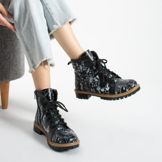 Botas de mujer de piel con estampado colorido Botines de mujer 12 Botas de mujer de piel con estampado colorido - Piel