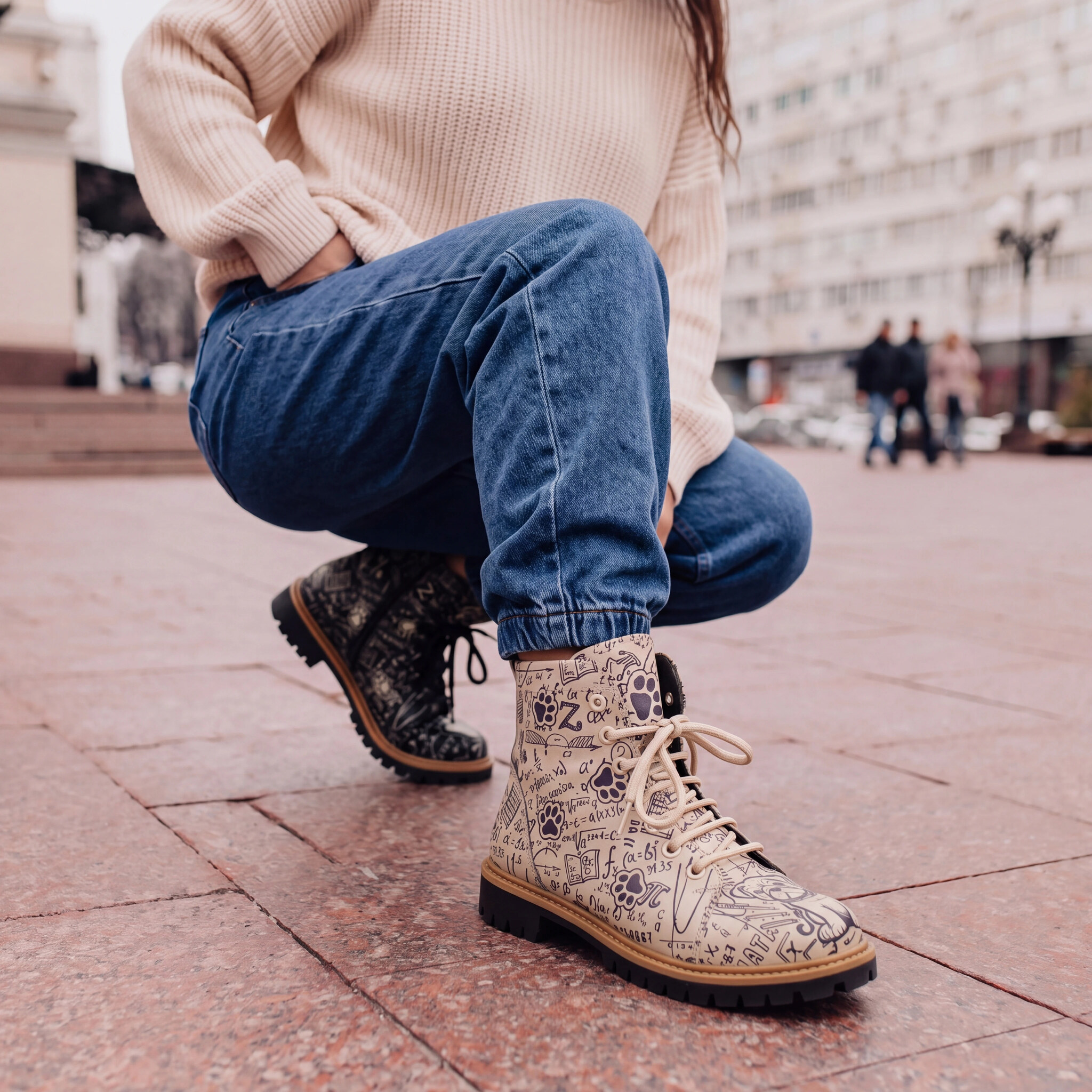 Botas de mujer de piel con estampado colorido Botines de mujer 7 Botas de mujer de piel con estampado colorido - vista superior