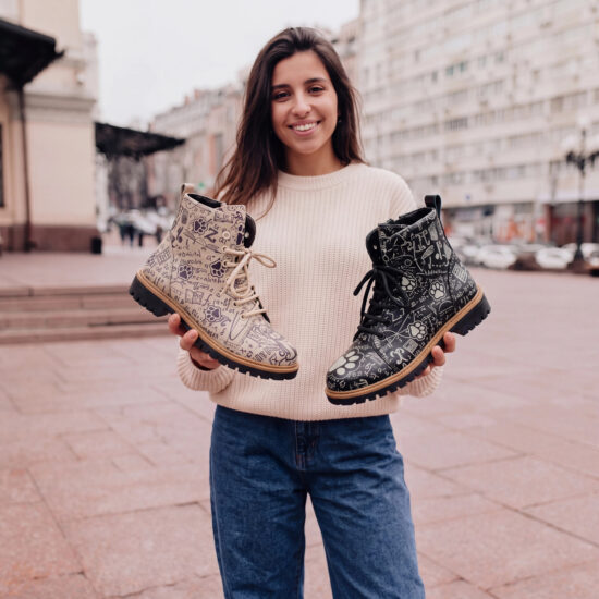 Botas de mujer de piel con estampado colorido Botines de mujer 16 Botas de mujer de piel con estampado colorido - detalle